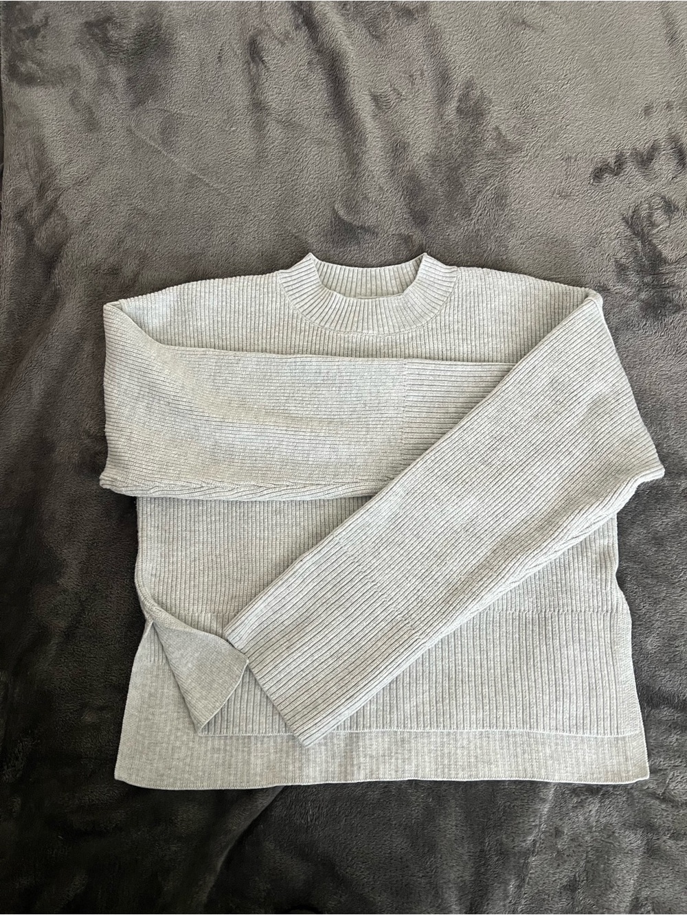 Pink Rose Women's Ribbed Crewneck Sweater in Light Gray